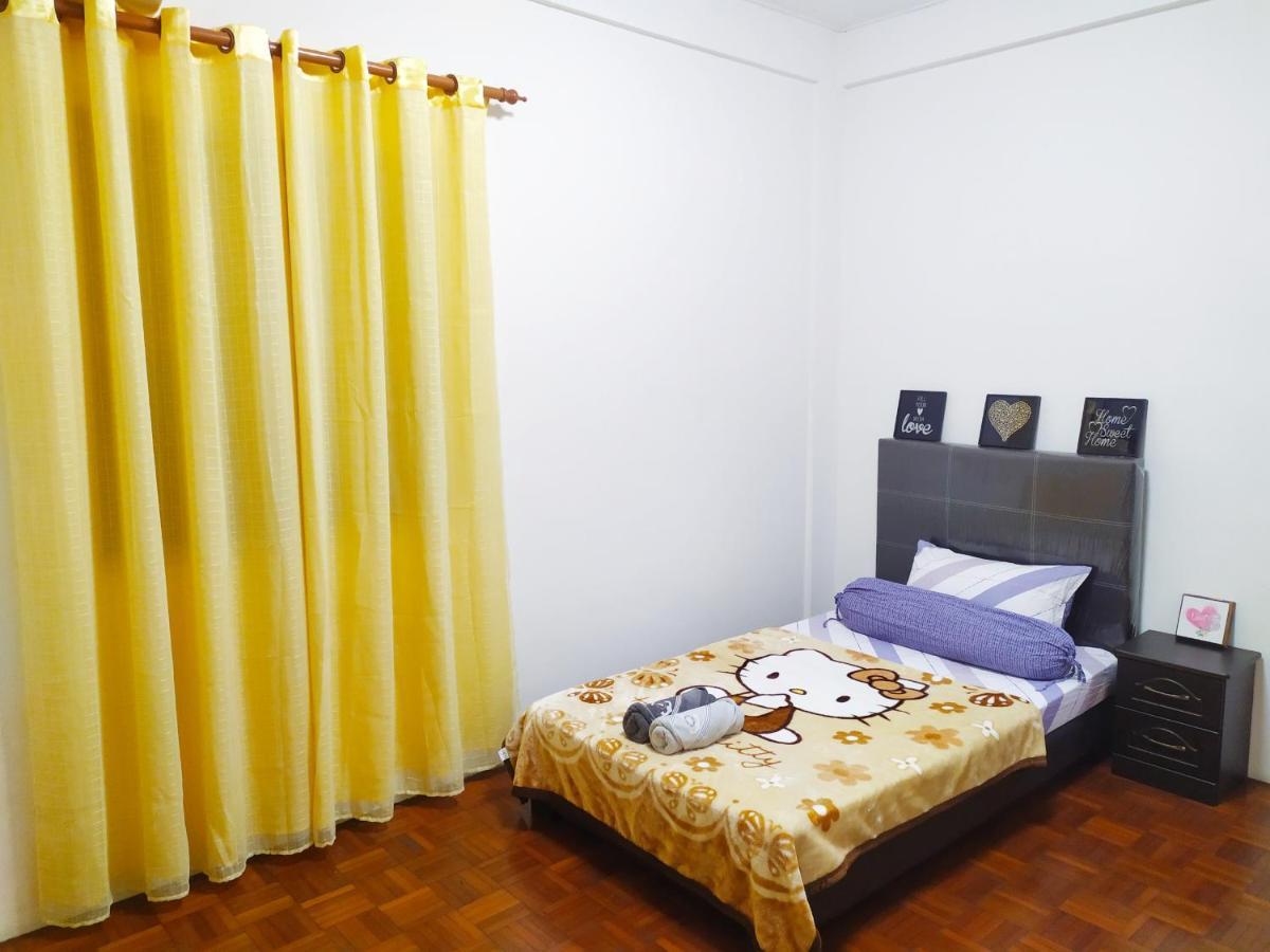 Victoria Homestay Sibu - Next To Shopping Complex & Large Car Park Area With Autogate Zewnętrze zdjęcie